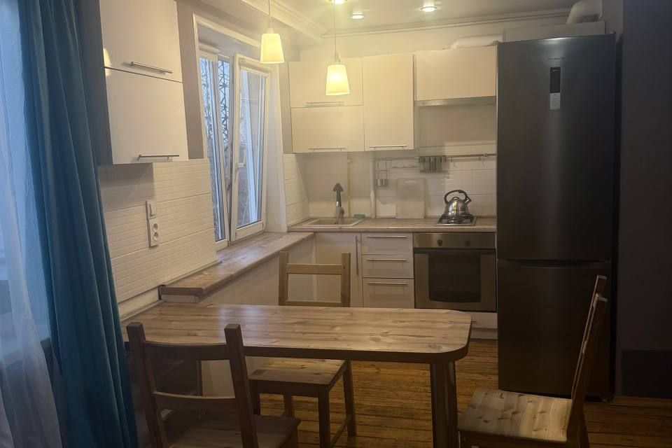 Сдаётся 2-комнатная квартира, 46.4 м²