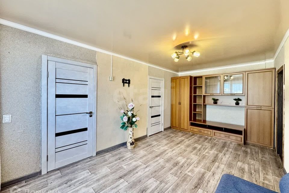 Продаётся 3-комнатная квартира, 61.1 м²