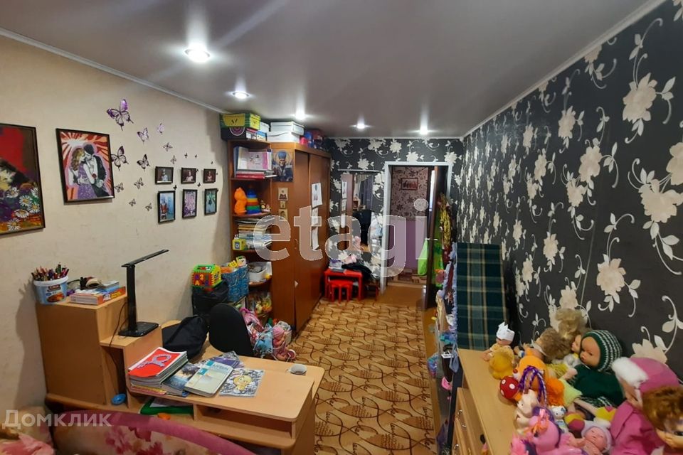 Продаётся 3-комнатная квартира, 58 м²