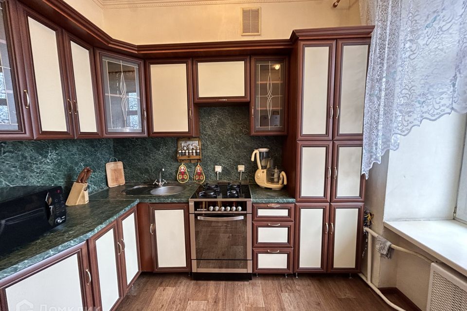 Продаётся 3-комнатная квартира, 64.4 м²