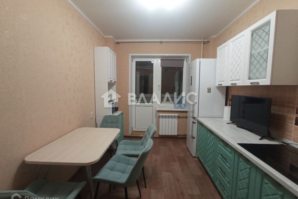 Продаётся 1-комнатная квартира, 51.8 м²