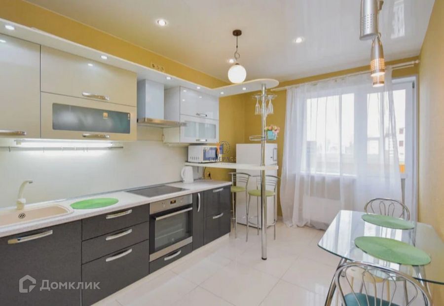Сдаётся 1-комнатная квартира, 42 м²
