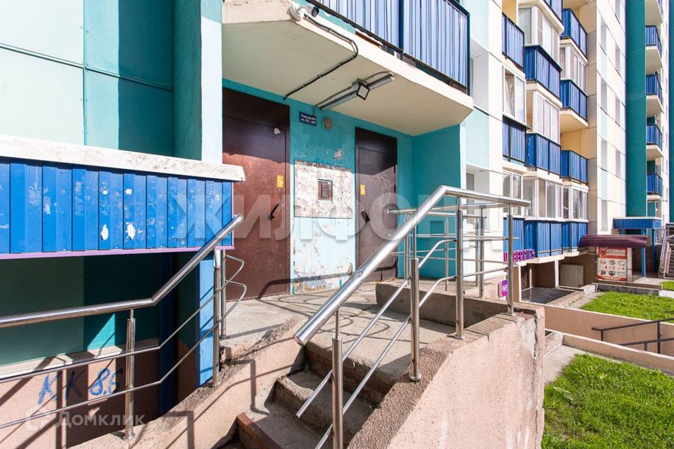 Продаётся 3-комнатная квартира, 61.4 м²