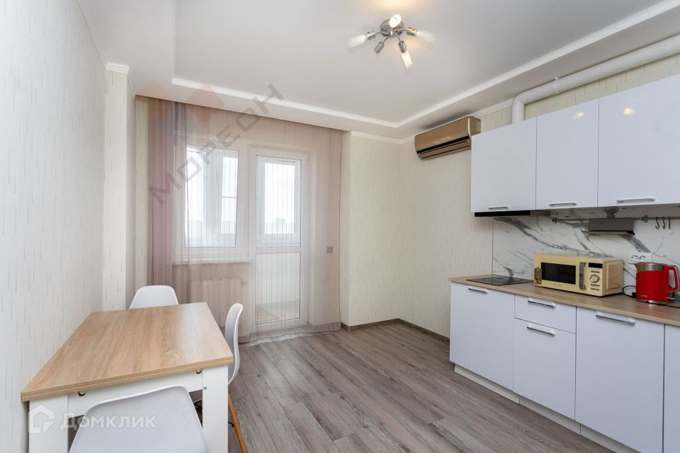 Продаётся 1-комнатная квартира, 40.8 м²