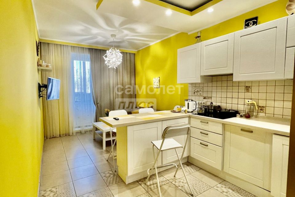 Продаётся 2-комнатная квартира, 57 м²
