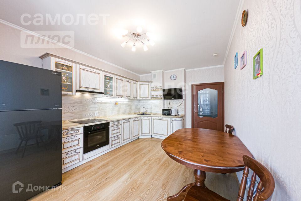 Продаётся 3-комнатная квартира, 82.6 м²