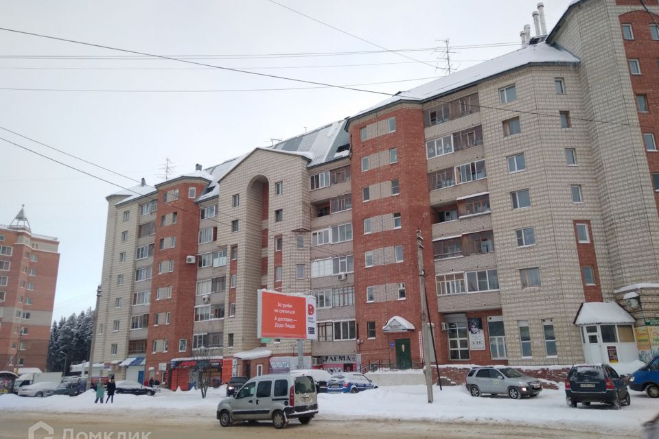 Продаётся 2-комнатная квартира, 82 м²