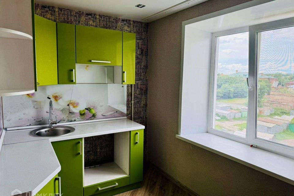 Продаётся 1-комнатная квартира, 42 м²