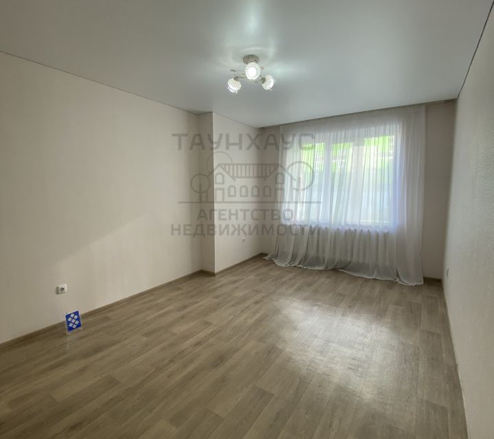 Продаётся 1-комнатная квартира, 38.3 м²