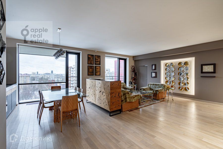 Продаётся 3-комнатная квартира, 110 м²