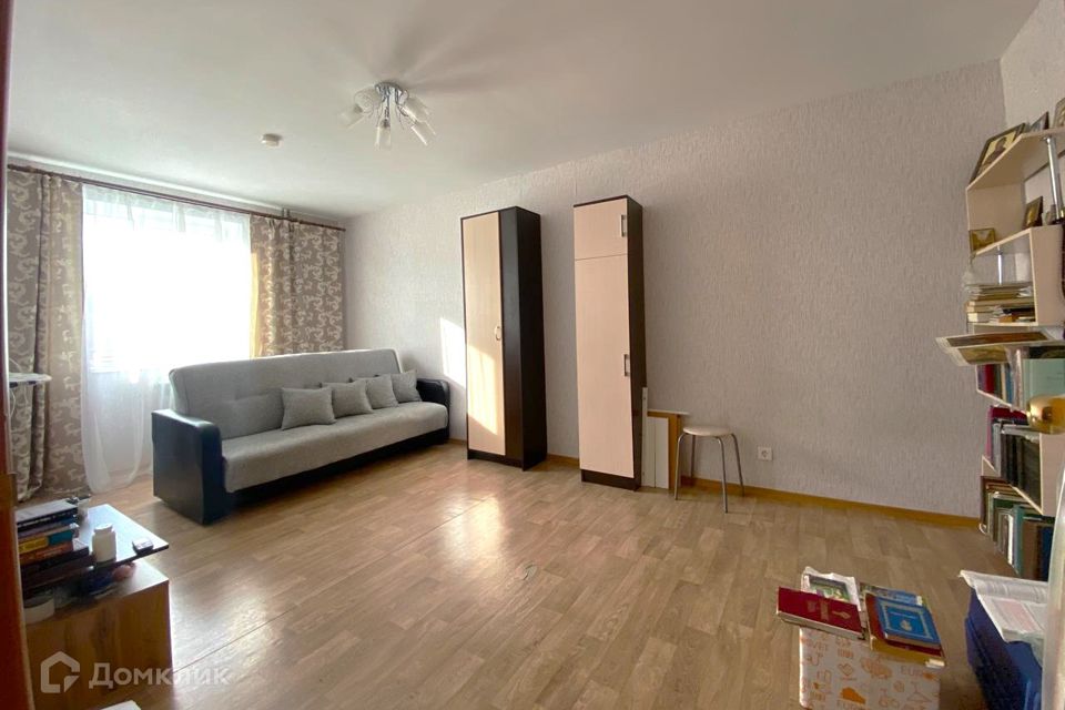 Продаётся 1-комнатная квартира, 35.2 м²