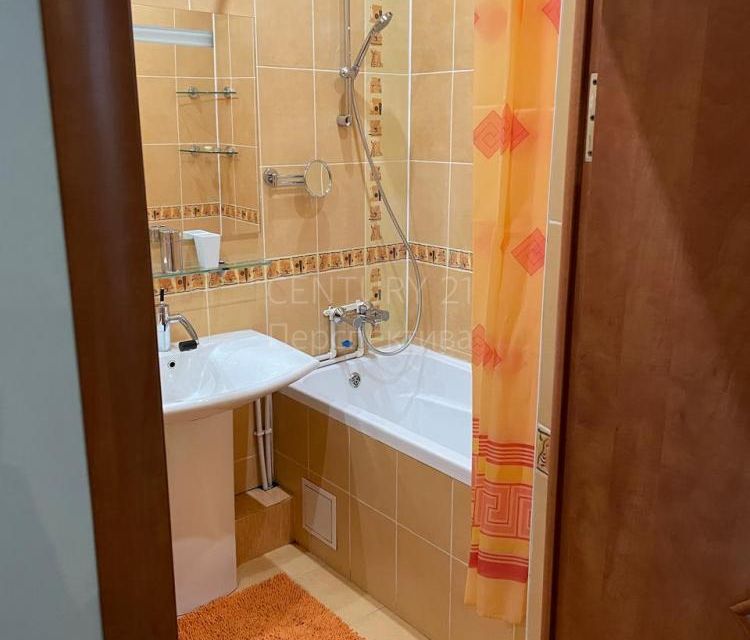 Продаётся 1-комнатная квартира, 45 м²