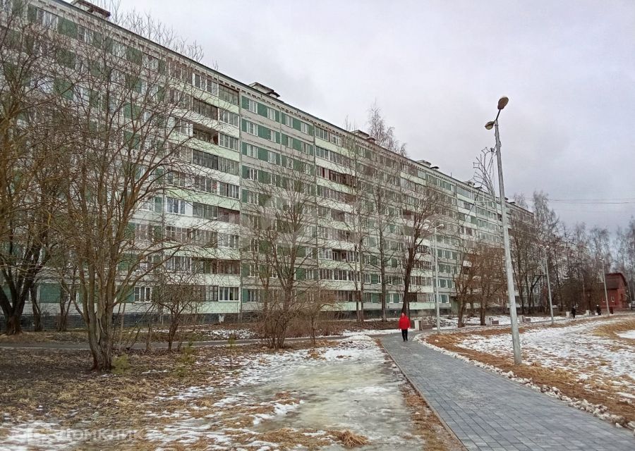 Продаётся 4-комнатная квартира, 68 м²