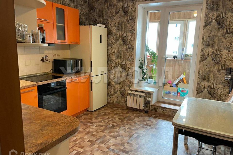 Продаётся 2-комнатная квартира, 64.5 м²