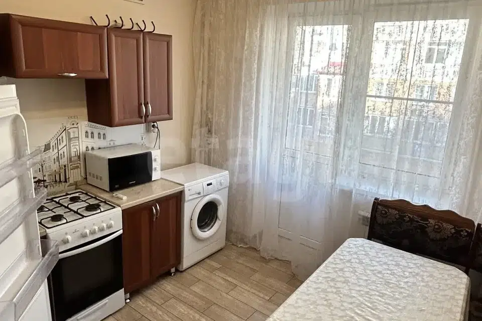 Сдаётся 1-комнатная квартира, 50 м²