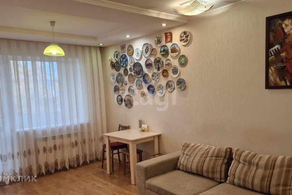 Продаётся 3-комнатная квартира, 61 м²