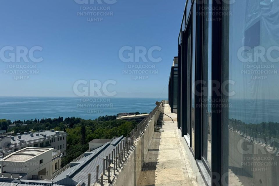 Продаётся 3-комнатная квартира, 157.5 м²