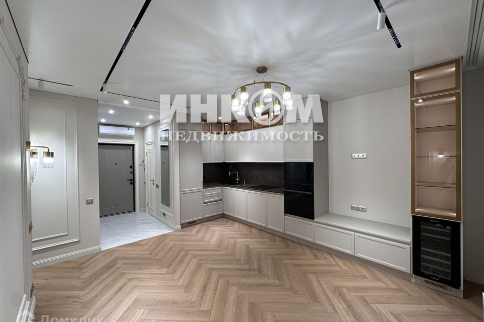 Продаётся 3-комнатная квартира, 61.5 м²