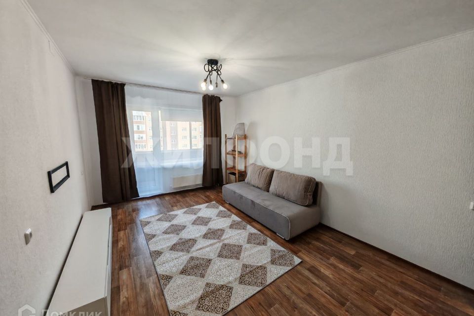 Сдаётся 2-комнатная квартира, 56 м²