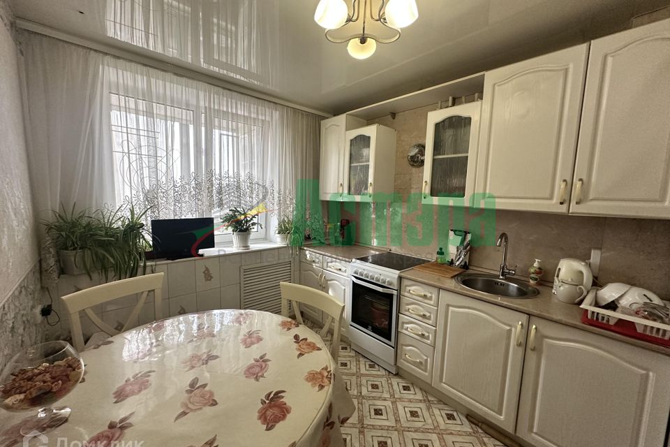 Продаётся 3-комнатная квартира, 57 м²