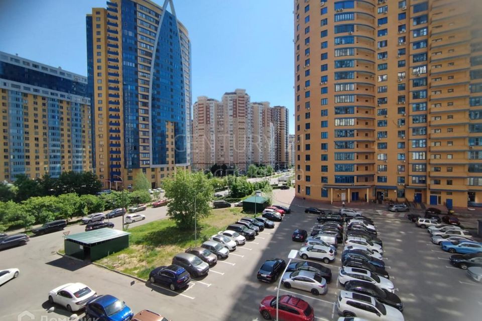 Продаётся 1-комнатная квартира, 49.9 м²