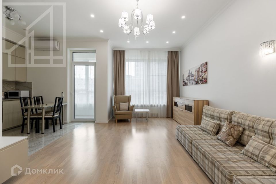 Сдаётся 3-комнатная квартира, 90.5 м²