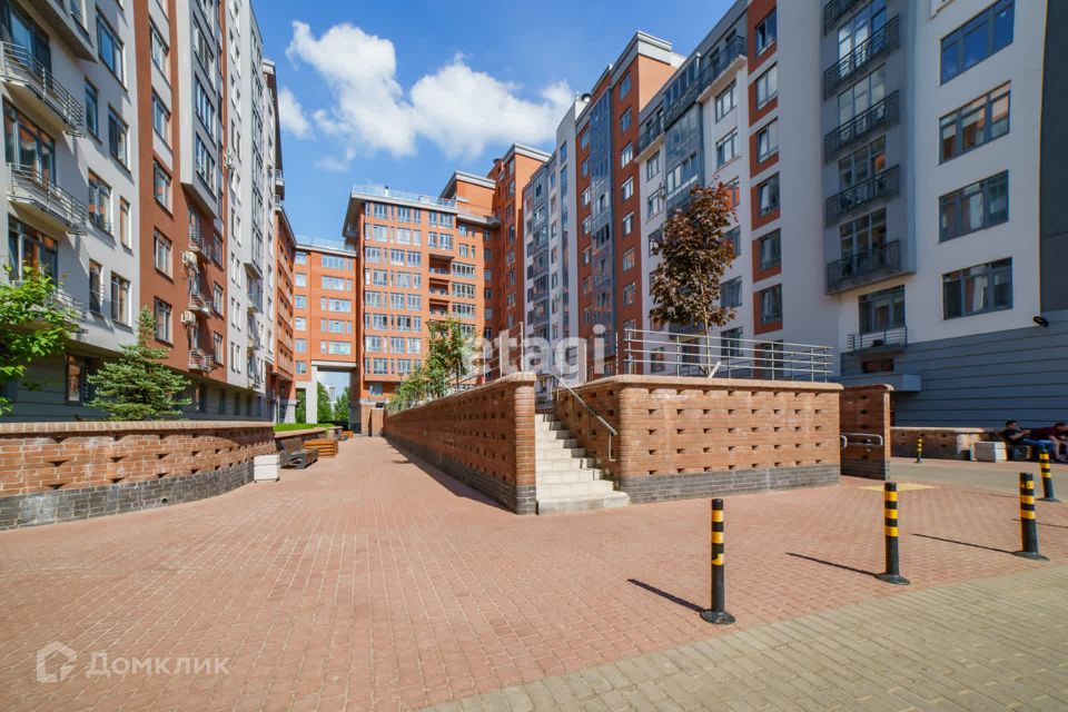 Продаётся 1-комнатная квартира, 51.1 м²