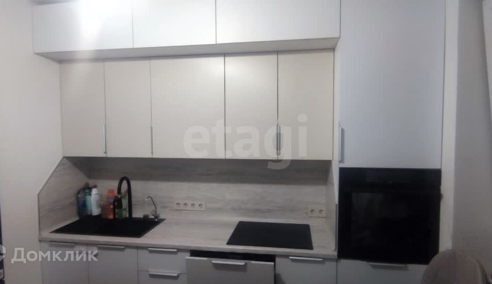 Продаётся 1-комнатная квартира, 32 м²