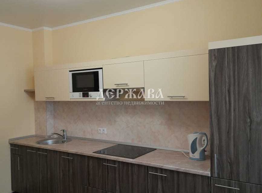 Сдаётся 1-комнатная квартира, 52 м²