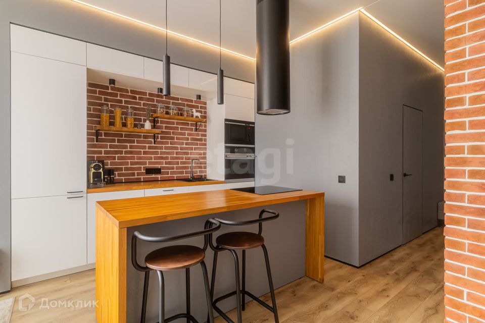 Продаётся 1-комнатная квартира, 51.1 м²