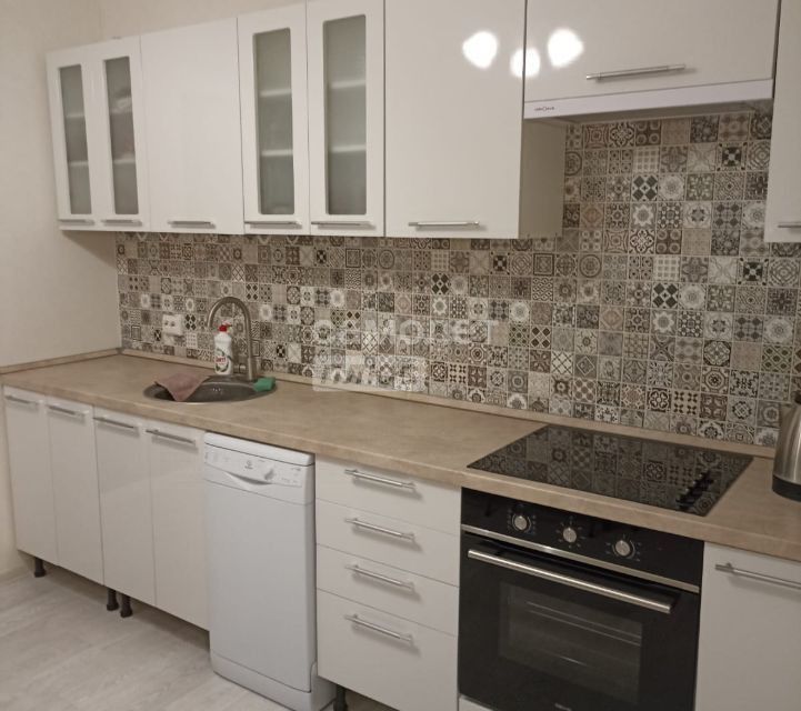 Сдаётся 1-комнатная квартира, 35 м²
