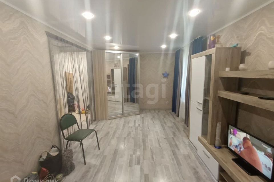 Продаётся 1-комнатная квартира, 30.8 м²