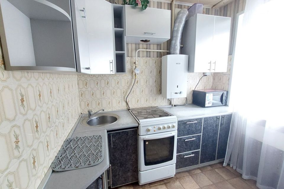 Продаётся 3-комнатная квартира, 61.6 м²