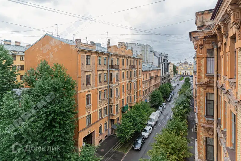 Продаётся 9-комнатная квартира, 221.4 м²