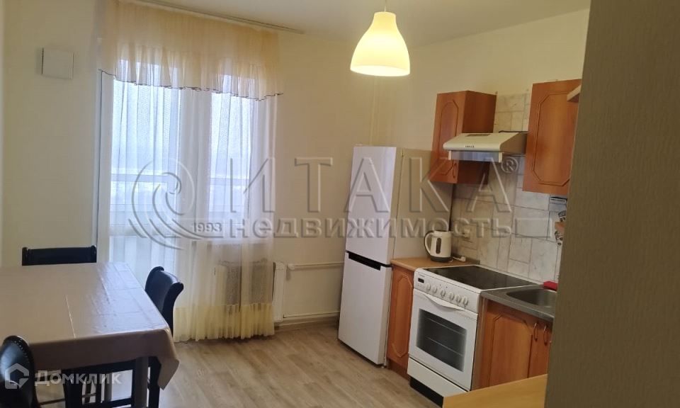 Сдаётся 2-комнатная квартира, 55 м²
