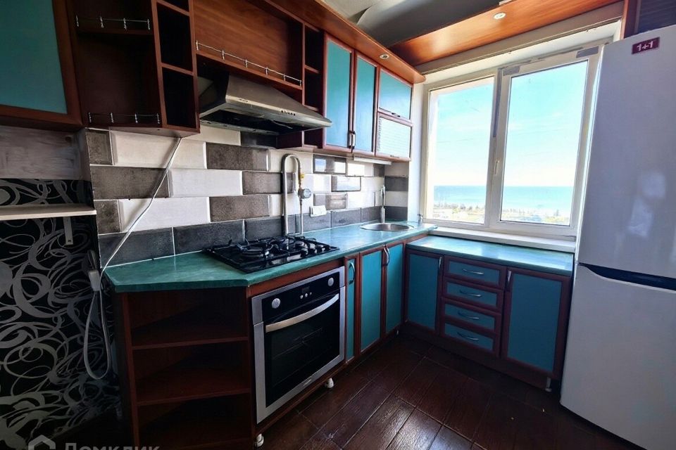 Продаётся 3-комнатная квартира, 57.3 м²