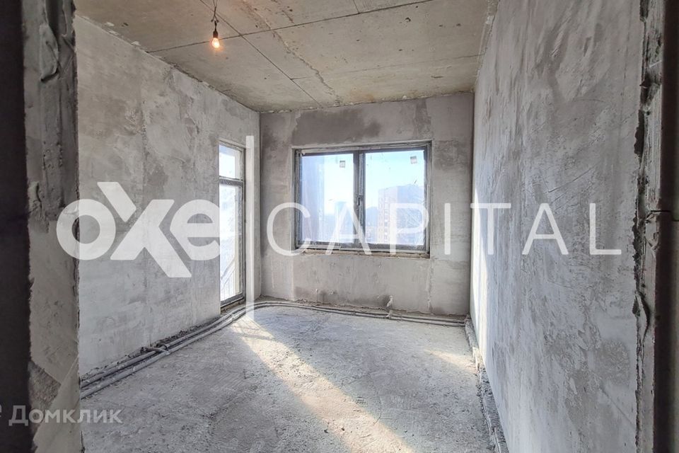 Продаётся 5-комнатная квартира, 191 м²