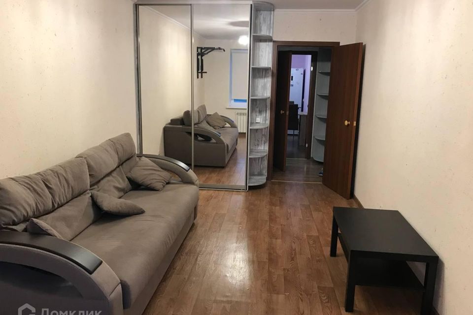 Продаётся 1-комнатная квартира, 37 м²