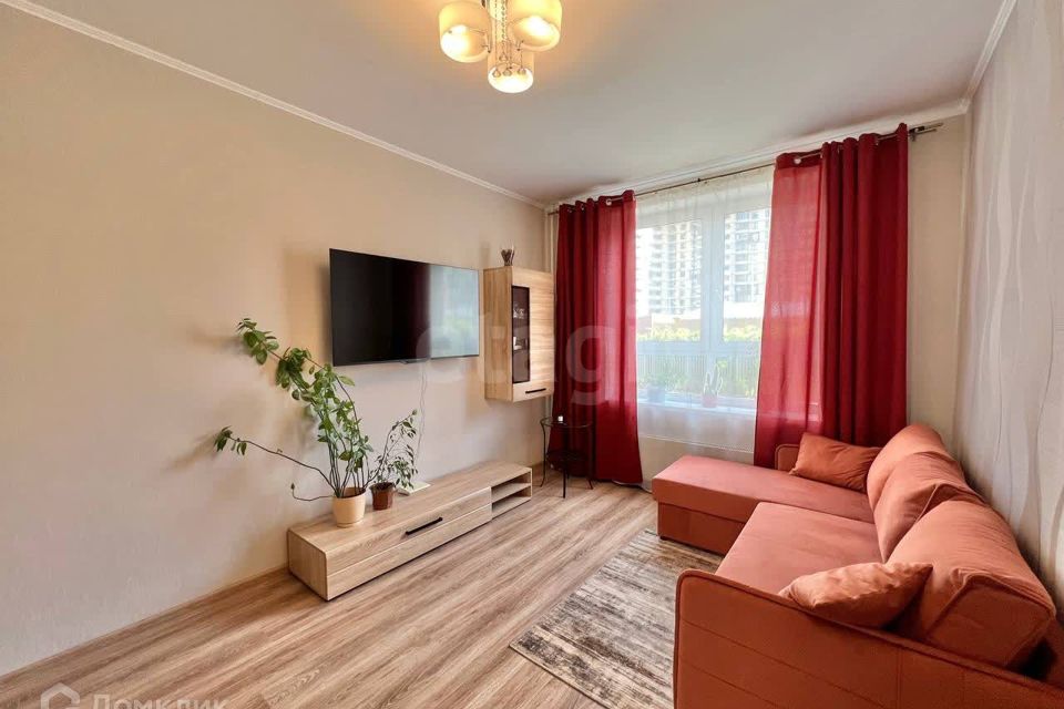 Продаётся 1-комнатная квартира, 35.2 м²
