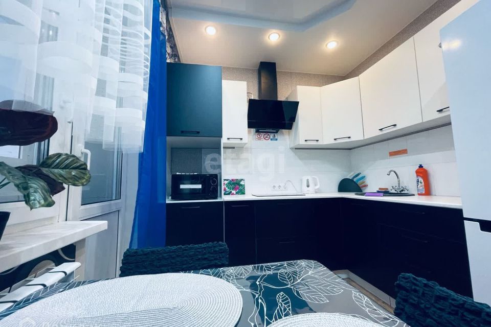 Продаётся 2-комнатная квартира, 60 м²