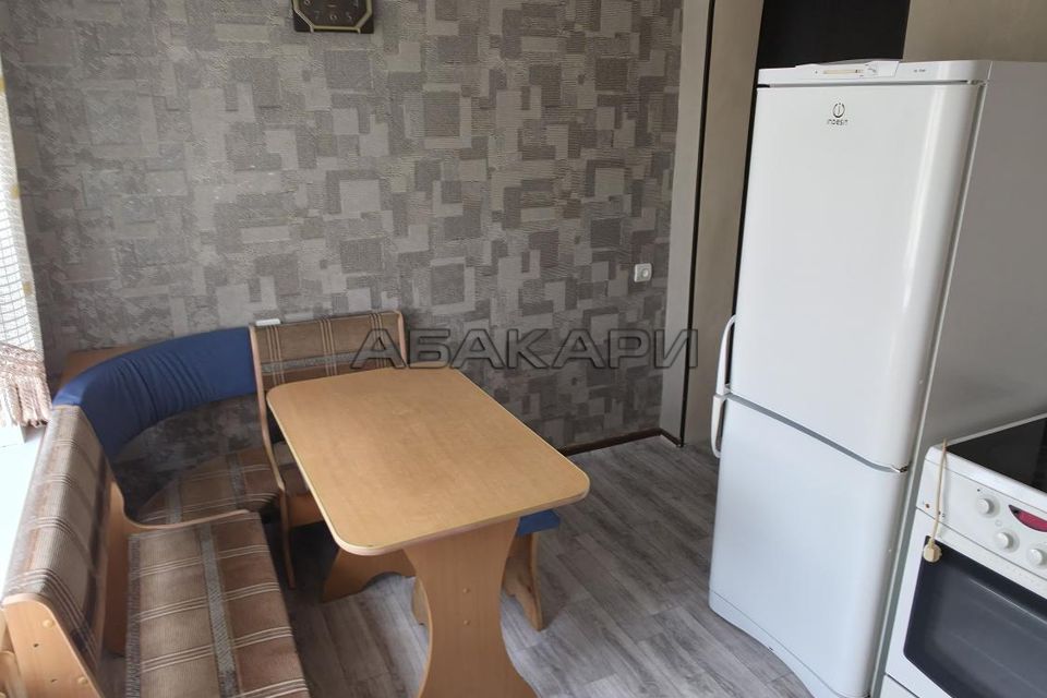 Сдаётся 2-комнатная квартира, 54 м²