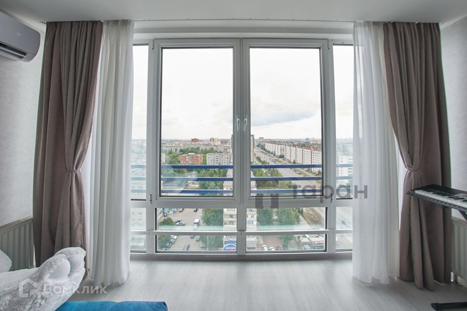 Продаётся 3-комнатная квартира, 82.7 м²