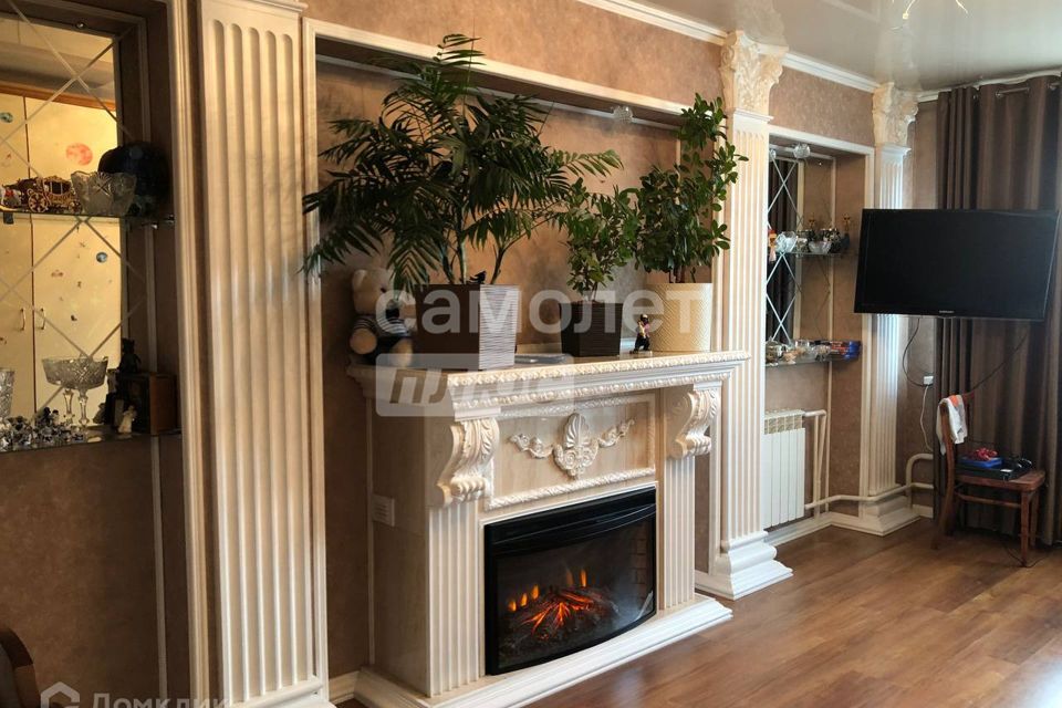 Продаётся 3-комнатная квартира, 72.4 м²