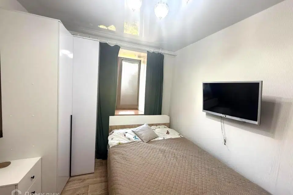 Продаётся 4-комнатная квартира, 93.3 м²