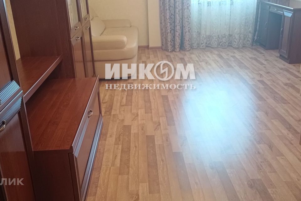 Продаётся 1-комнатная квартира, 38.7 м²