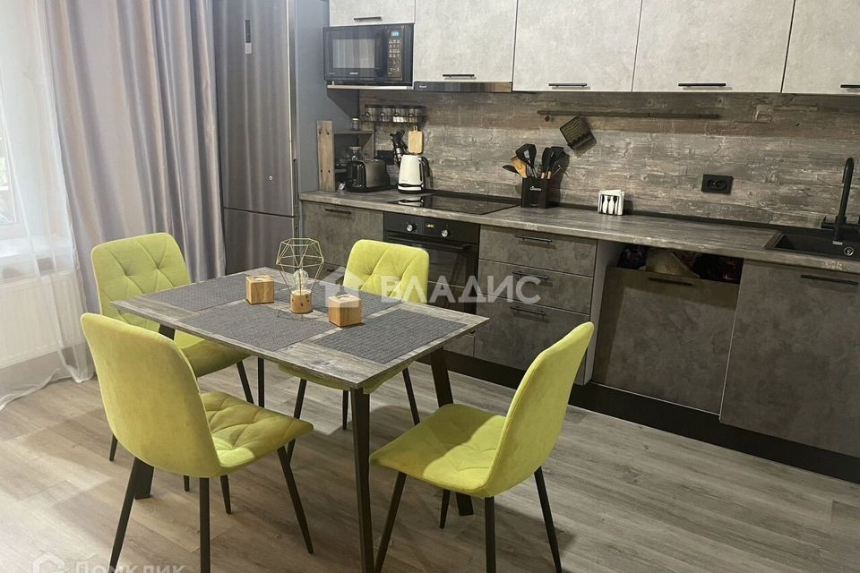 Продаётся 3-комнатная квартира, 85.5 м²