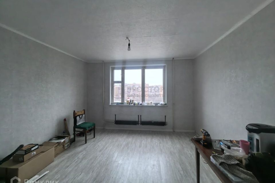 Продаётся 3 комнаты в 3-комн. квартире, 18.8 м²