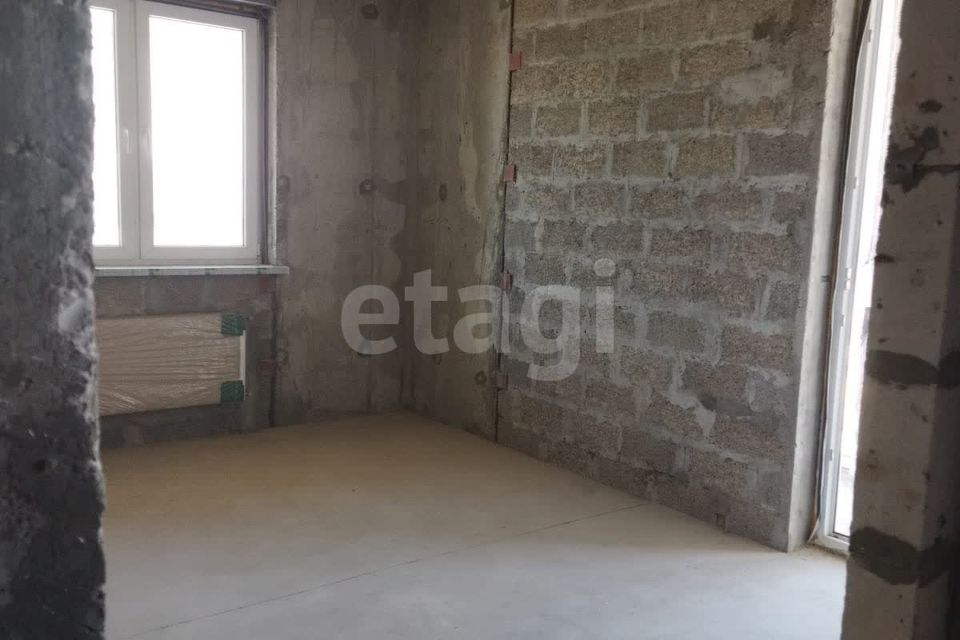 Продаётся 1-комнатная квартира, 35.8 м²
