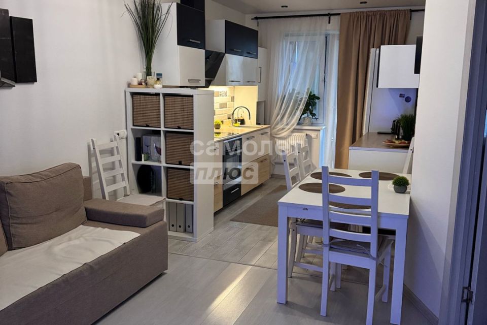 Продаётся 2-комнатная квартира, 61.2 м²