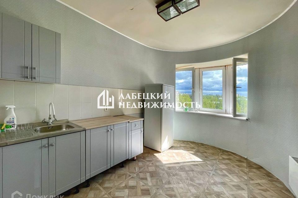 Продаётся 1-комнатная квартира, 38.2 м²